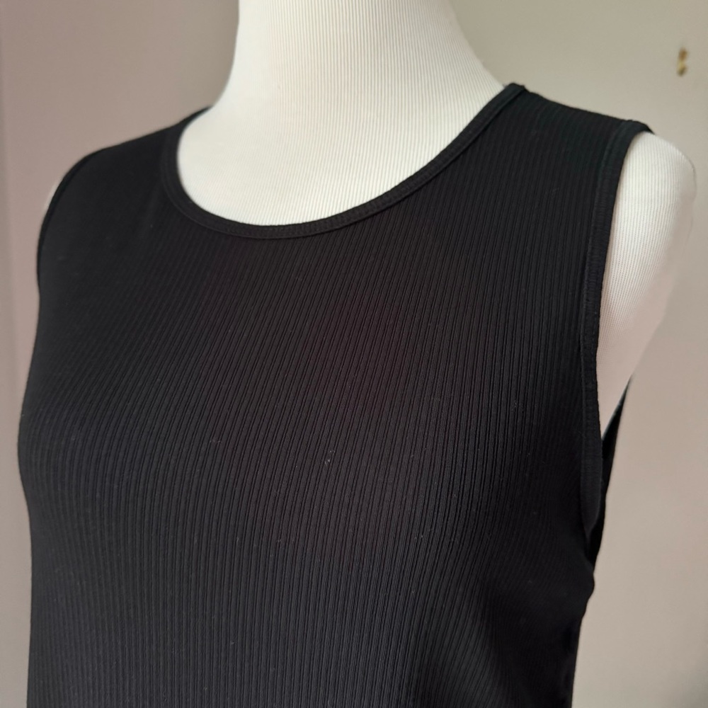 James Perse Cropped Rib Tank - Picture 3 of 5